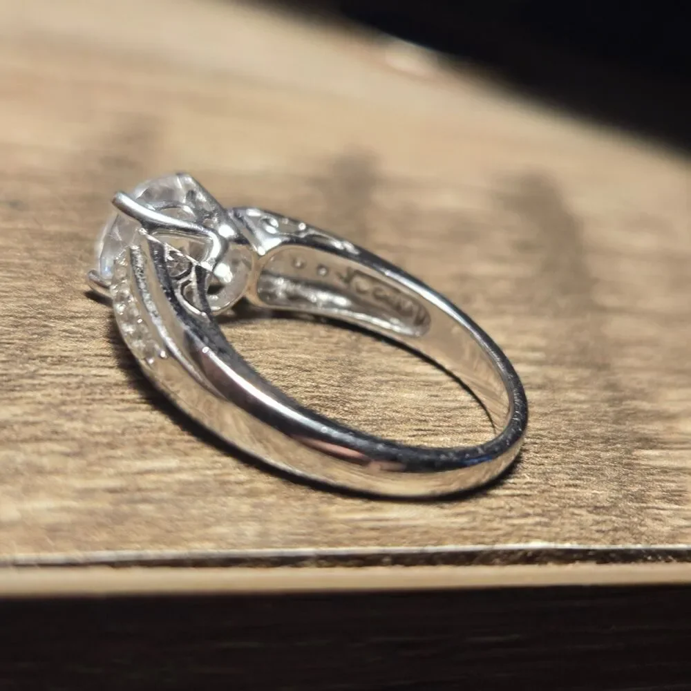 Cubic Zirconia vintage sterling silver ring sz 9